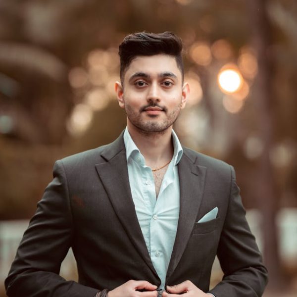 pexels-welclick-nepal-477332081-15930860